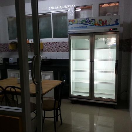 Dreams Guesthouse & Hostel Patong Extérieur photo