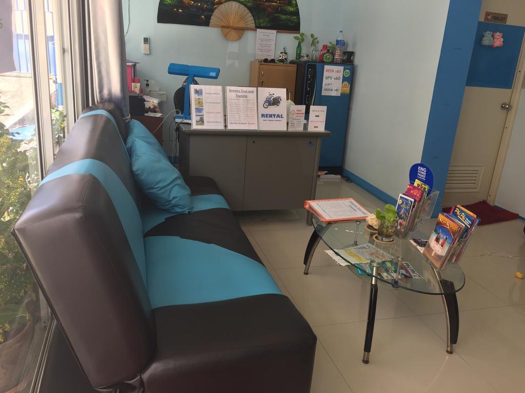 Dreams Guesthouse & Hostel Patong Extérieur photo