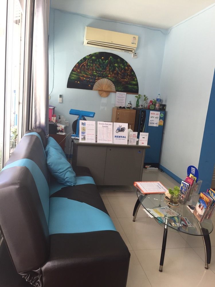 Dreams Guesthouse & Hostel Patong Extérieur photo